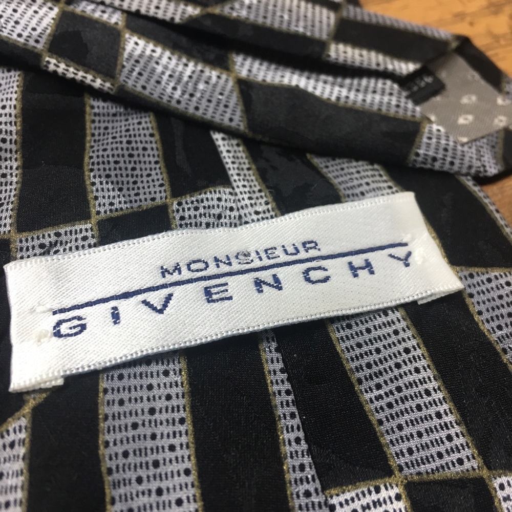 Givenchy Monsieur Black Pattern Mens Tie